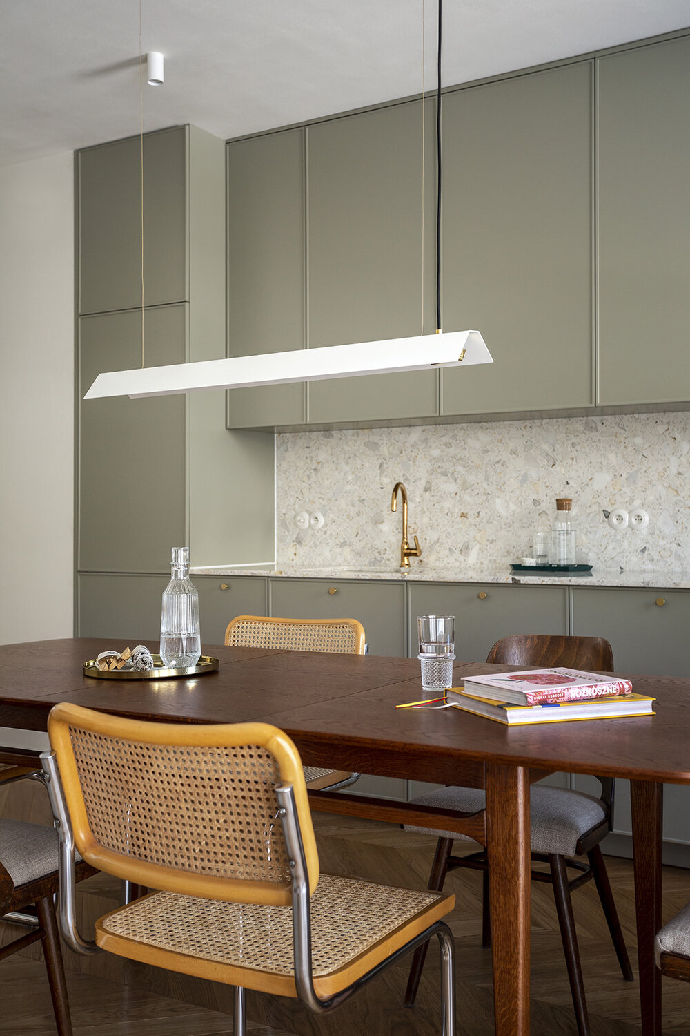 B F Y APARTMENT