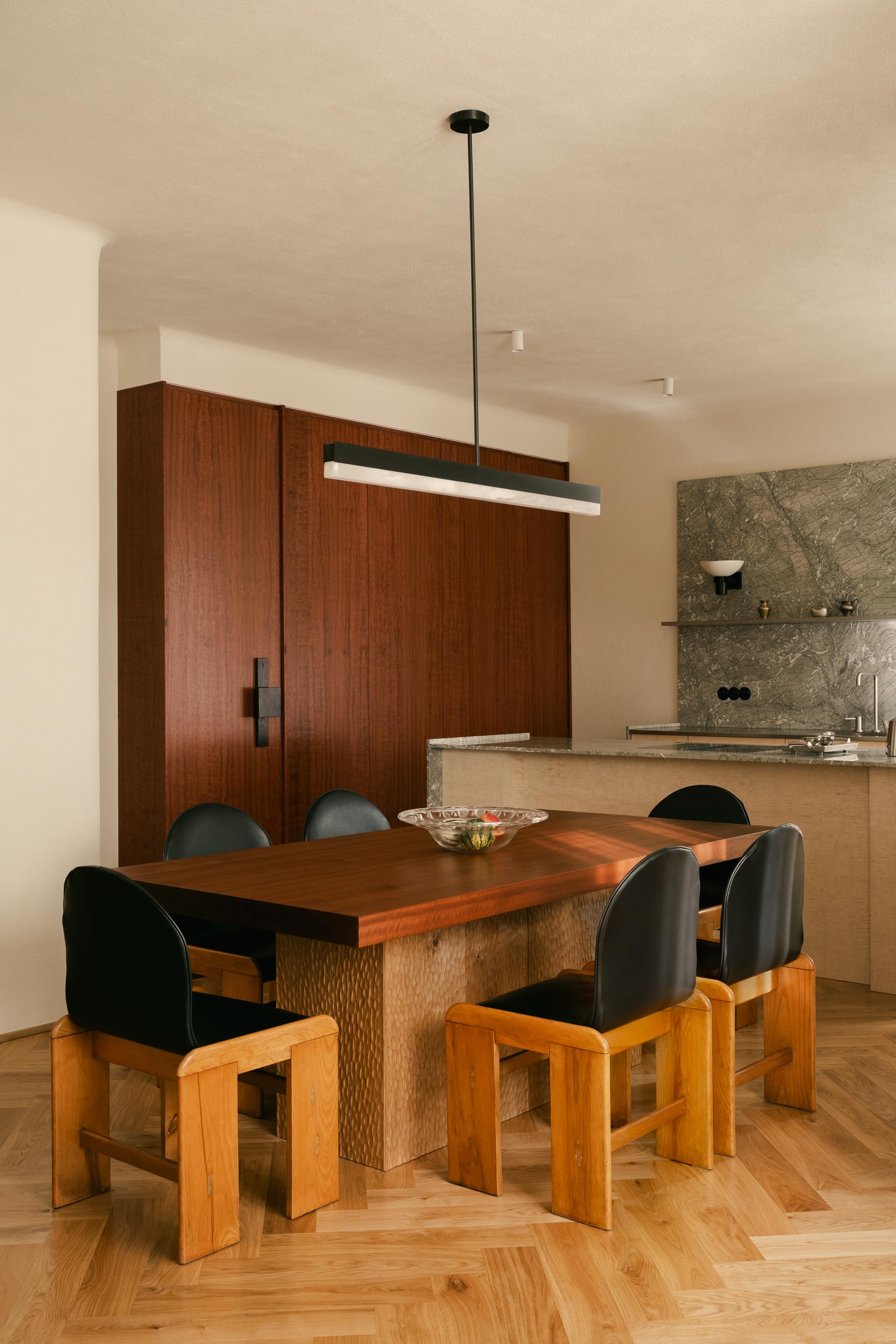 B M A  APARTMENT